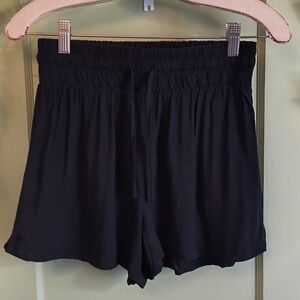 Women's Rue21 Black Flouncy Thick Elastic Waistband Shorts M